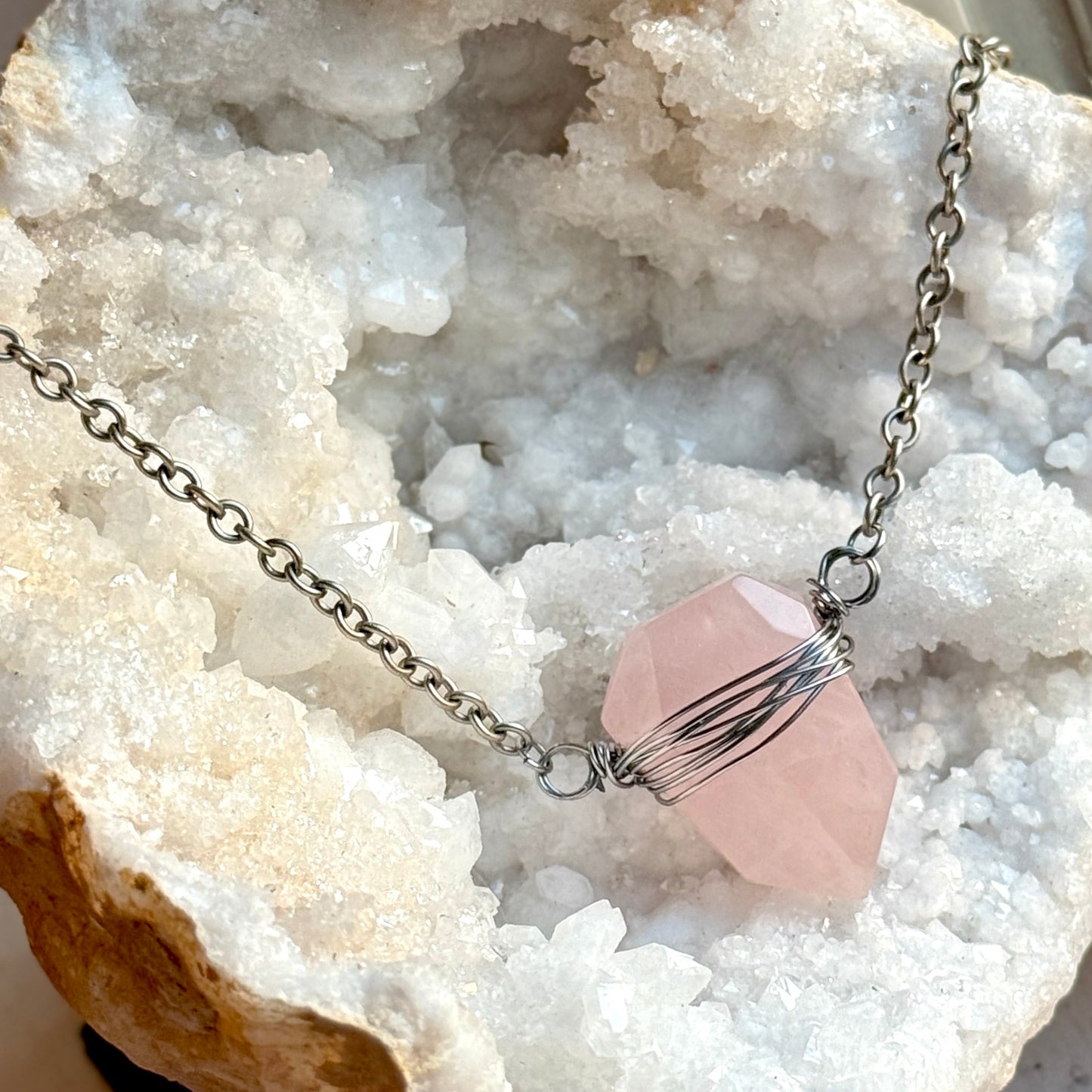 Rose Quartz Shield Pendant - GunMetal