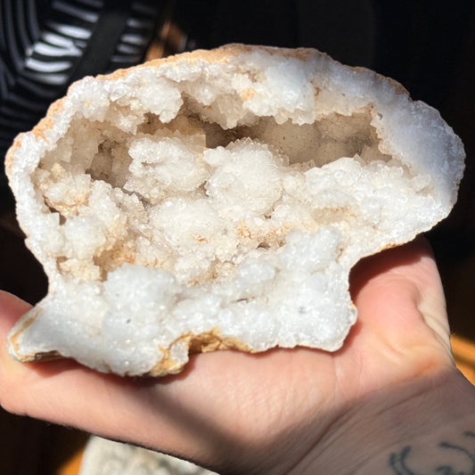 Clear Quartz Geode 6C